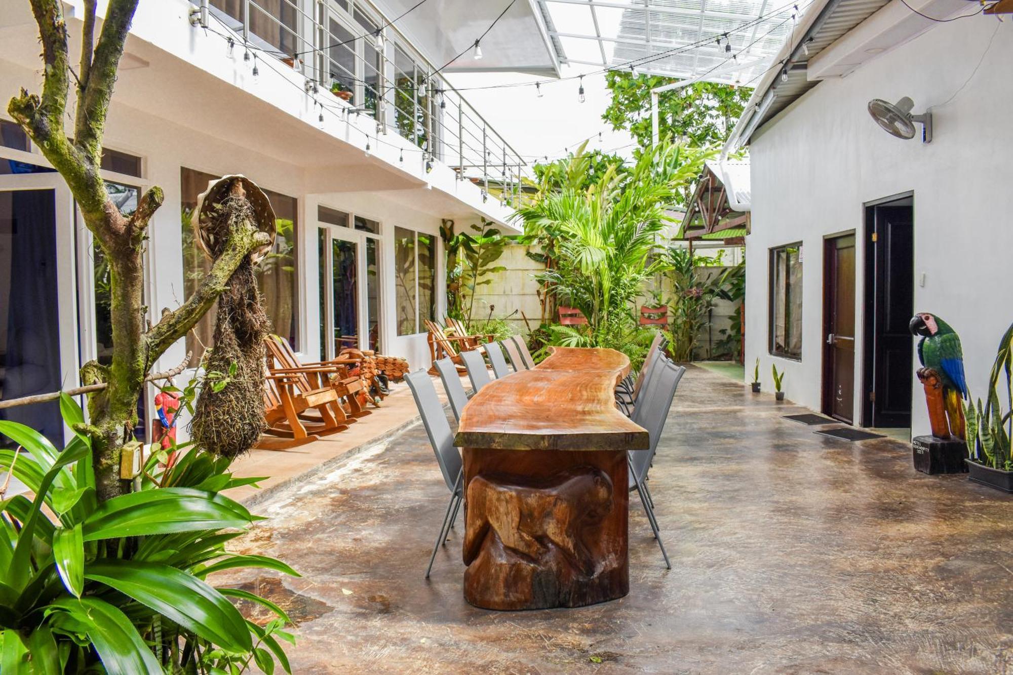 Hotel Serendipity Tortuguero Exterior photo